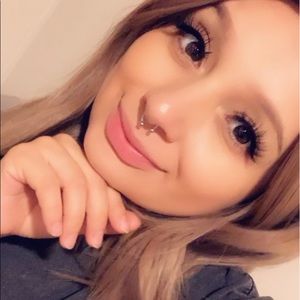 Meet your Posher, Kim